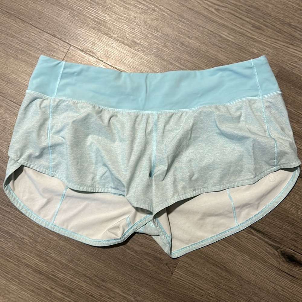 Like new lululemon speed up short 2.5” size 10
